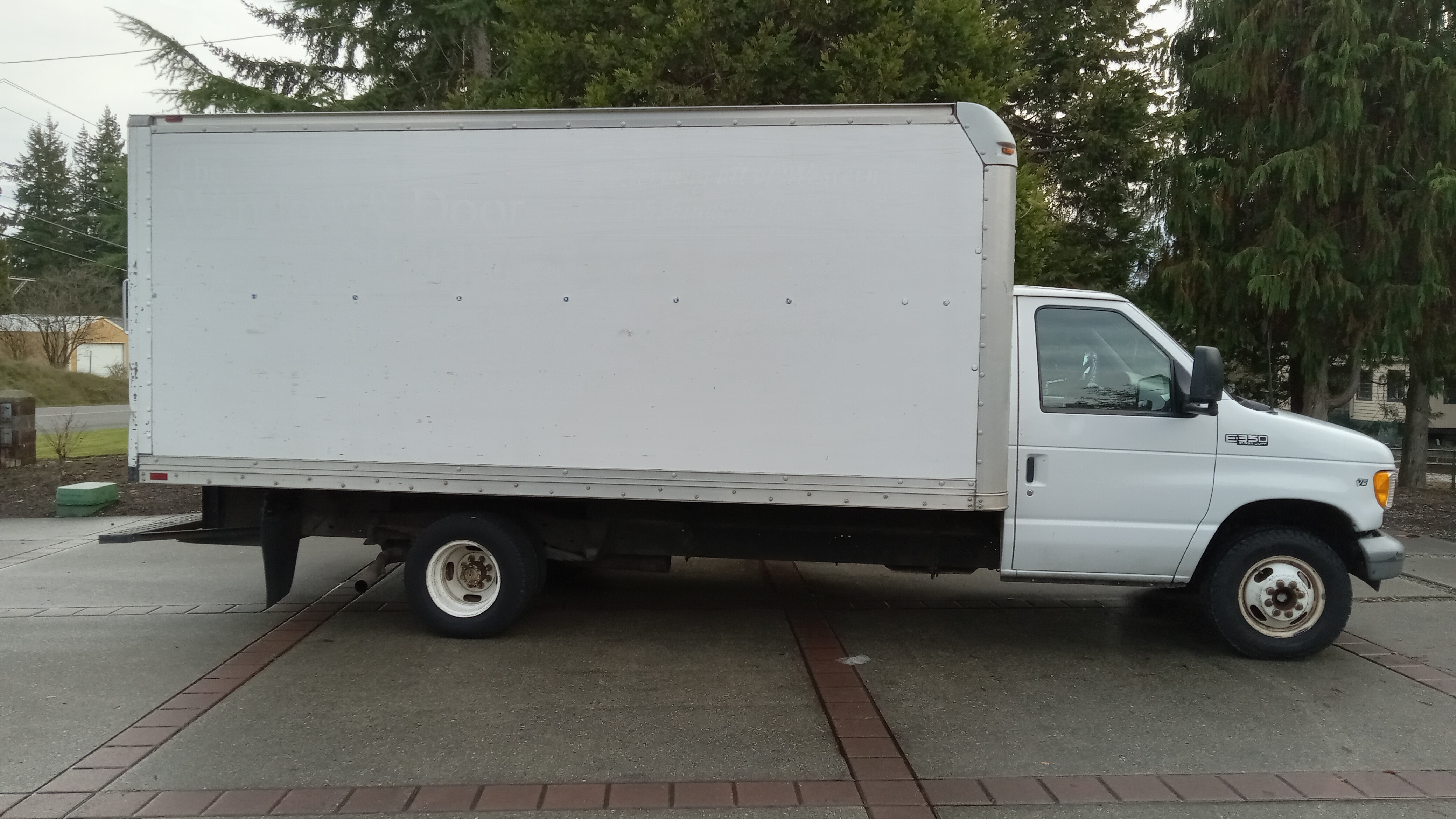 Ford E350 Box Truck