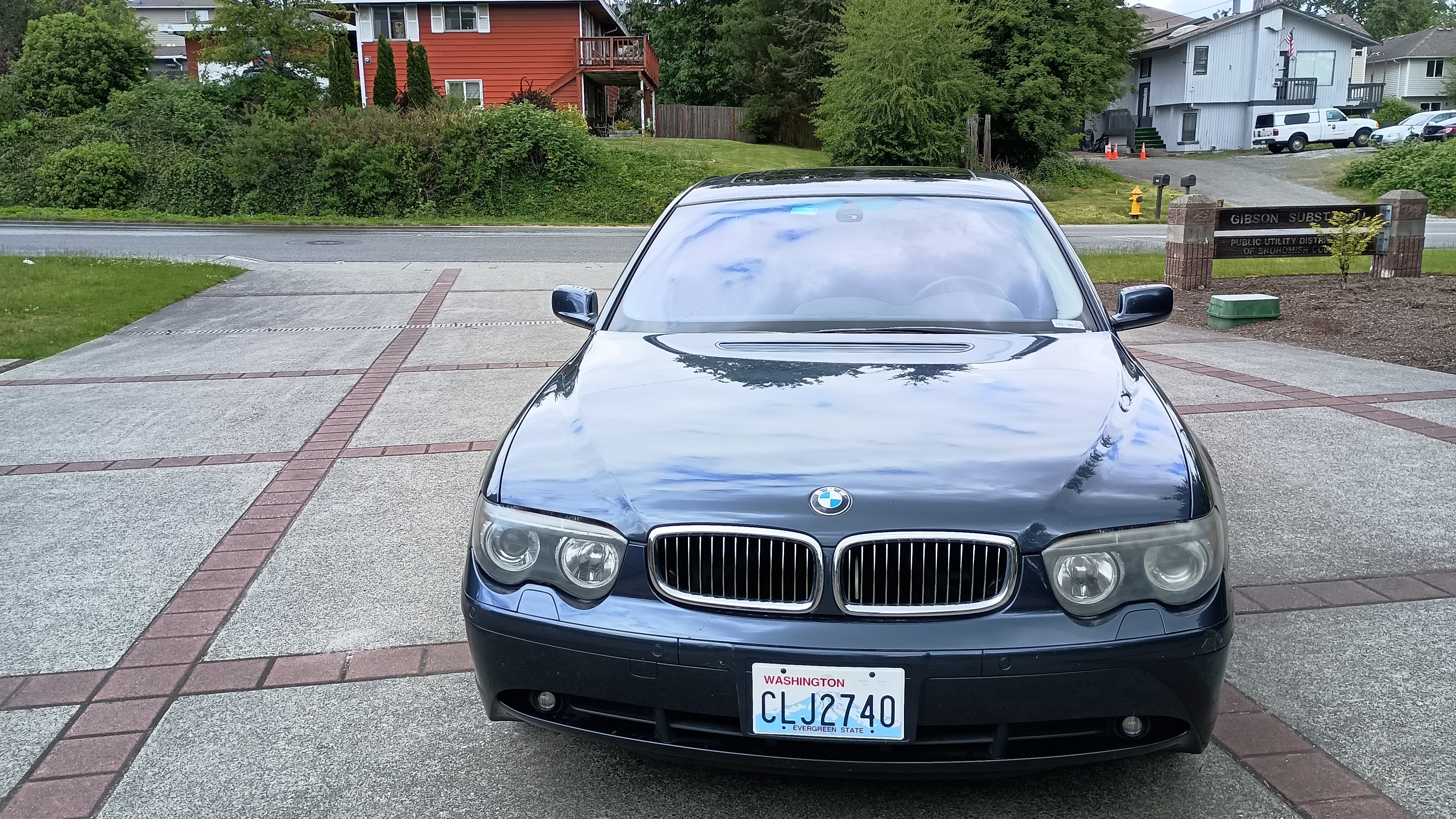 2002 BMW 745i