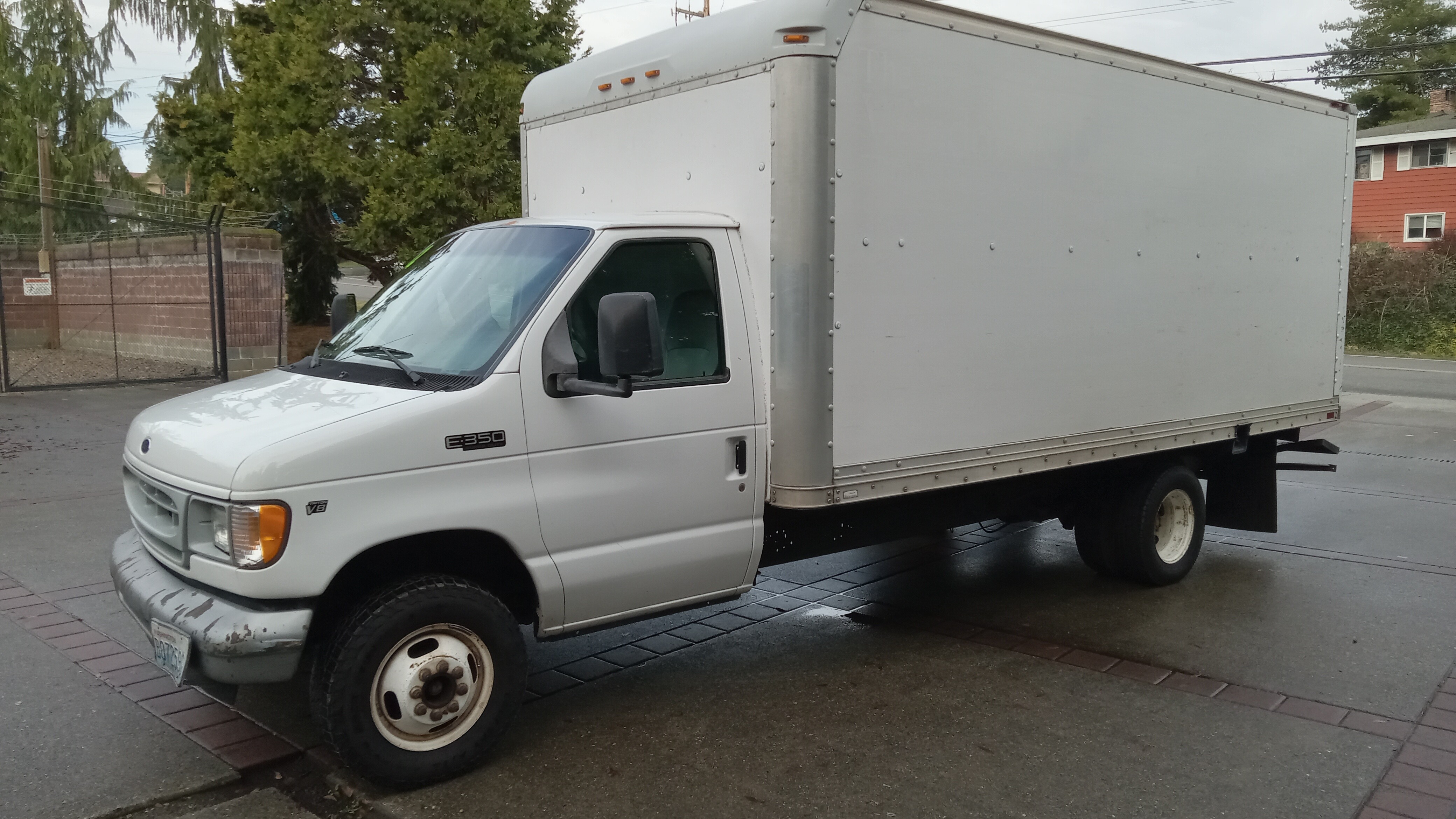 Ford E350 Box Truck