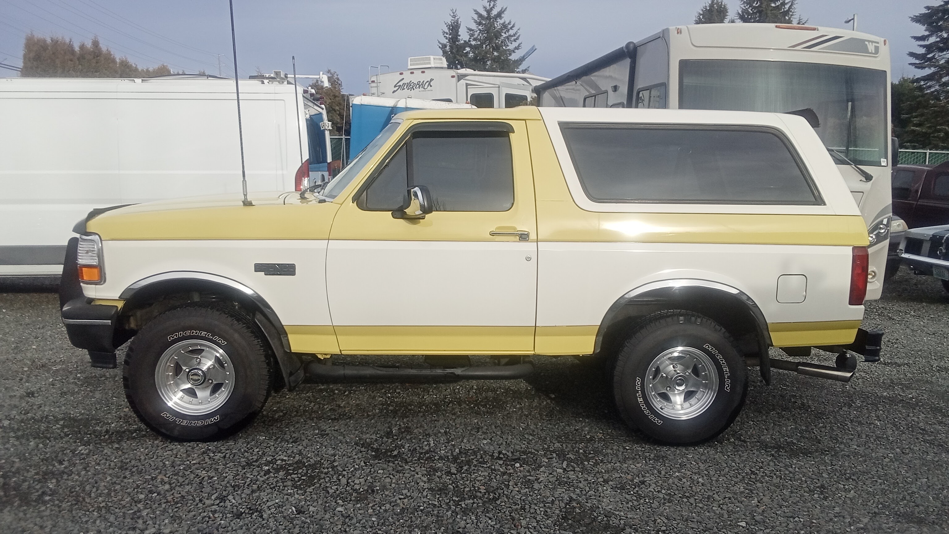 Ford Bronco